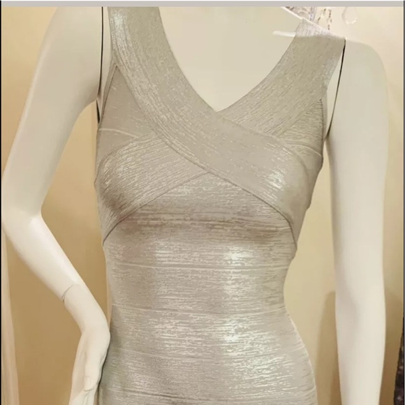 HERVE LEGER DRESS, FOIL SIZE S RETAIL1,290.00 - Picture 14 of 14